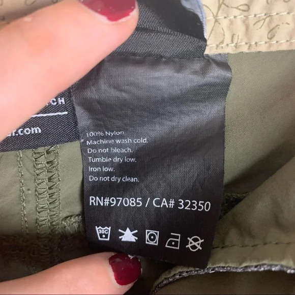 OUTDOOR RESEARCH Green Nylon Camping Casual Hiking  Shorts Size Women’s Small - Picture 7 of 11